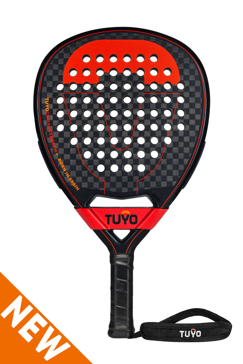 Coral Stealth padel racket teardrop shape for the attacking padel pl